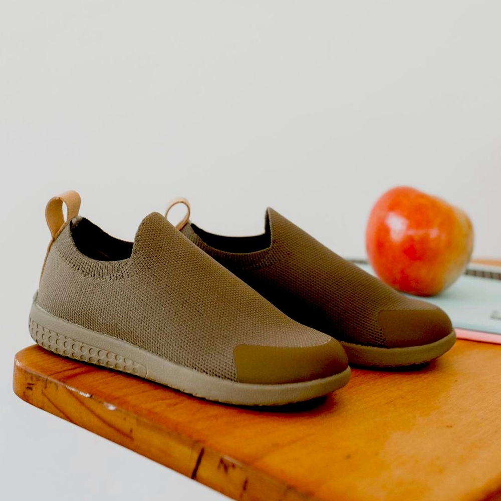 🇨🇦 Heyfolks sneakers in olive